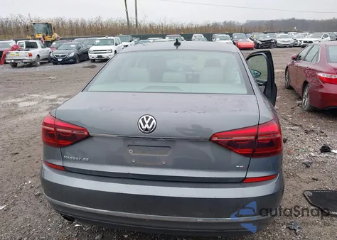 2017 Volkswagen Passat 1.8T Se z USA, uszkodzony, nr VIN 1VWBT7A33HC000566